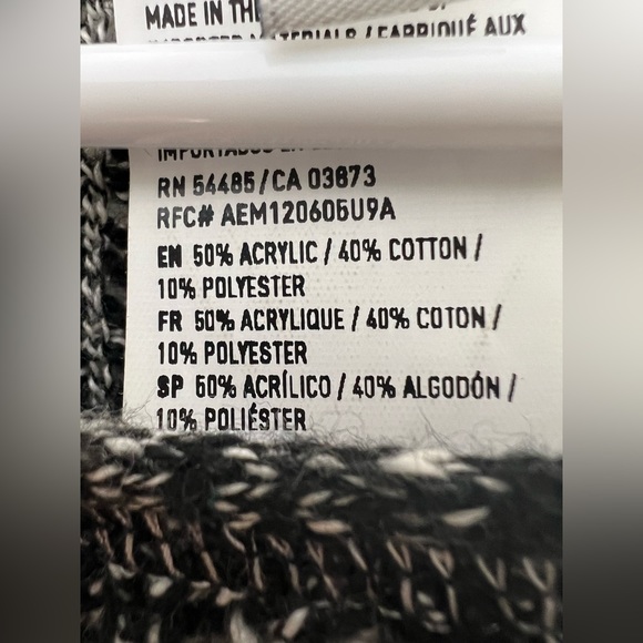 NWOT American Eagle  sweater, size S - Picture 4 of 5